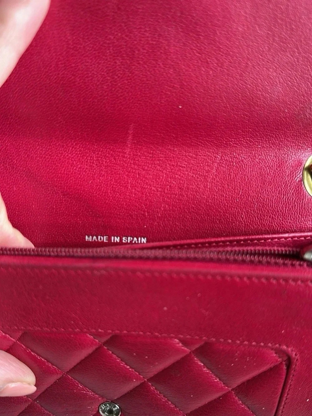CHANEL Quilted Shoulder Bag in Burgundy with Gold-Tone Hardware